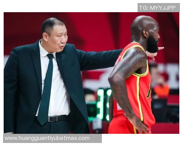 掘金队斯潘塞琼斯因左脚不适缺席比赛可能性增大